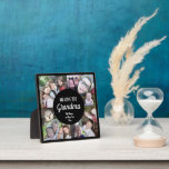 12 Foto Funky Foto Collage - Wir Liebe Sie Oma Fotoplatte<br><div class="desc">Verwenden Sie 12 quadratische Foto und machen Sie eine einzigartige und trendige Collage mit einem Ort,  um Oma oder Opa zu begrüßen. Wenn Sie etwas bewegen möchten,  klicken Sie auf die Schaltfläche Anpassen,  um Änderungen vorzunehmen.</div>