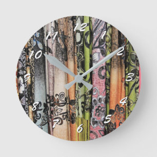 12 Zahlenoptionen zur Auswahl aus Scarves-Uhr Runde Wanduhr