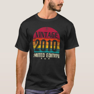13 Jahre alt Vintag 2010 13. Geburtstag T-Shirt