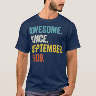 13 Jahre Phantastisch seit September 2009 13. Bir T-Shirt