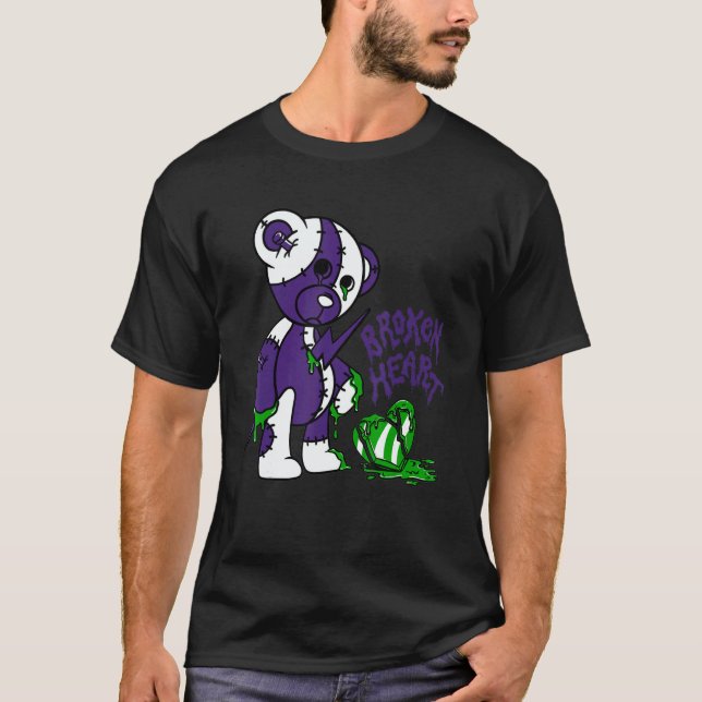 13 Retro Court Purple Match Number 23 Drip Broken  T-Shirt (Vorderseite)