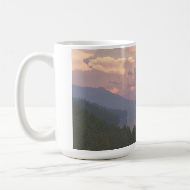 14oz Tasse mit "Quiet Waters"-Bild (Links)