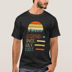 15 Jahre alter Retro Geburtstag Legende seit Juli T-Shirt