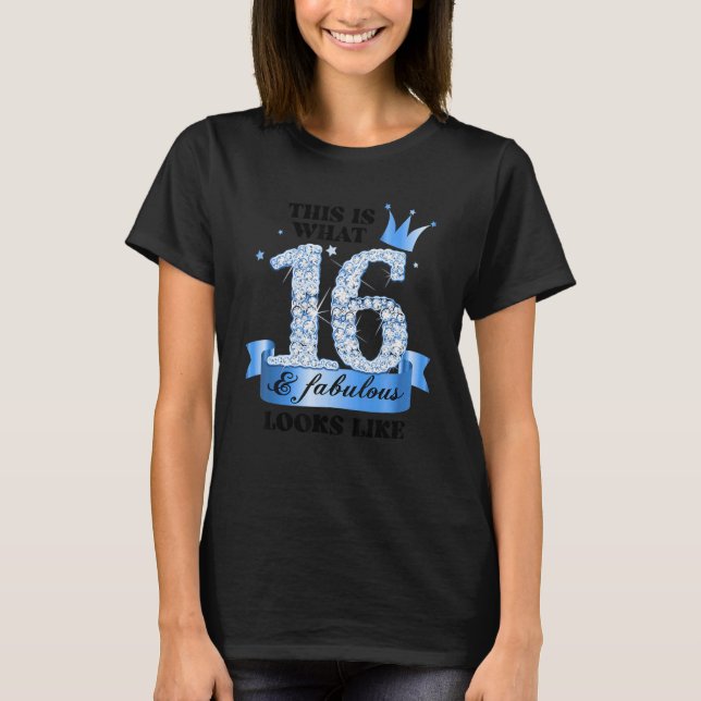 16 & Fabulous I Blue White Party Group Candid Phot T-Shirt (Vorderseite)