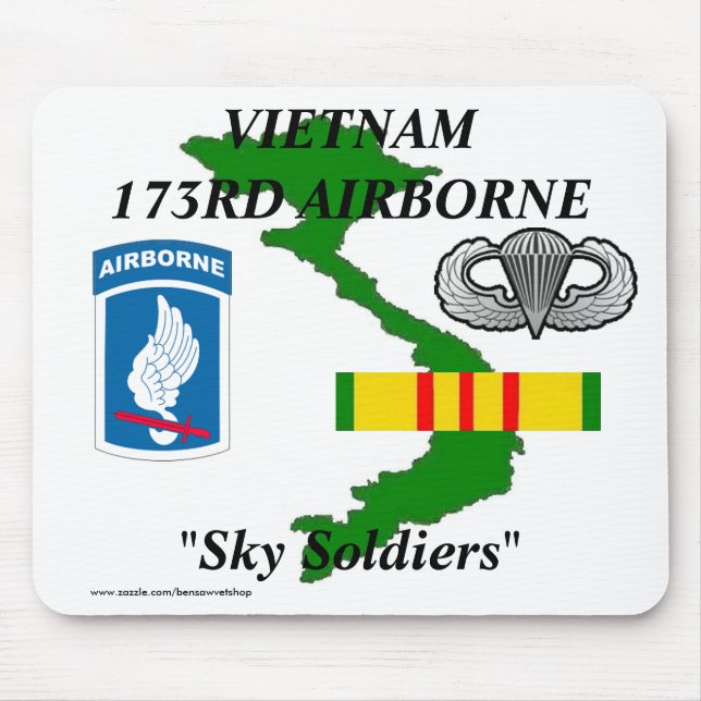 173. Im Flugzeug Vietnam Mousepad 1/w (Vorne)