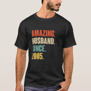 17 Hochzeit Jubiläum Geschenk Ihm - Phantastische  T-Shirt