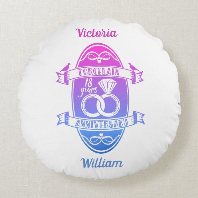 18 traditionelles Porzellan 18. Hochzeitstag Rundes Kissen (Vorderseite)