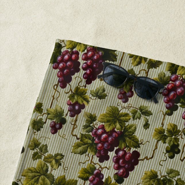 1900 Vintage Trauben Botanisches Design Frucht Strandtuch (Beispiel)