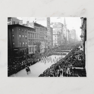 1905 Ave NYC Parade Postcard Postkarte