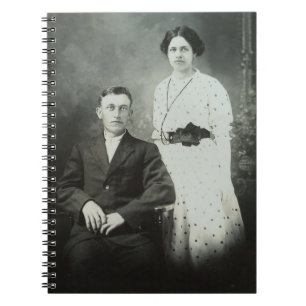 1914 Mr. & Mrs Hill RPPC B&W Foto Couple Image Notizblock