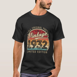 1932 90 90. T-Shirt