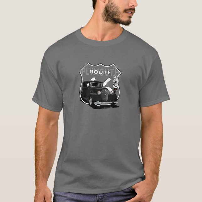 1934 in Plymouth.
Schwarzer Hotrod. Chrysler Mopa T-Shirt (Vorderseite)