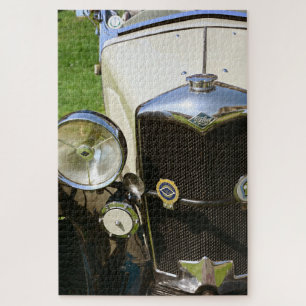 1934 Riley 9 Lynx Tourer bei der Kathedrale von We Puzzle