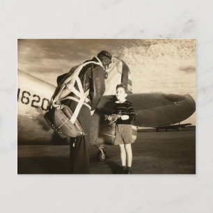 1940 amerikanischer Militärpilot und kleiner Junge Postkarte