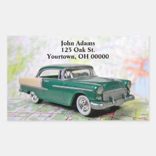 1955 Retrowagen auf der Straßenkarte Rechteckiger Aufkleber