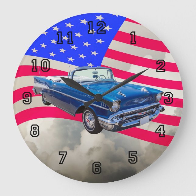 1957 Chevrolet Bel Air mit amerikanischer Flagge Große Wanduhr (Vorderseite)