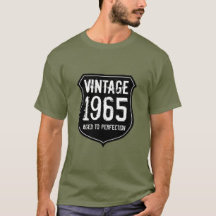 1965 vollendet Vintages Geburtsjahr Shirt