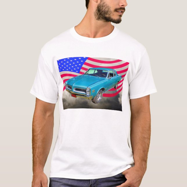 1966 Pontiac Le Mans und amerikanische Flagge T-Shirt (Vorderseite)