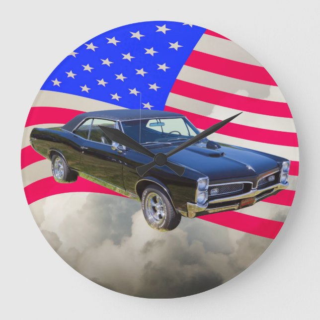 1967 Pontiac GTO und amerikanische Flagge Große Wanduhr (Vorderseite)