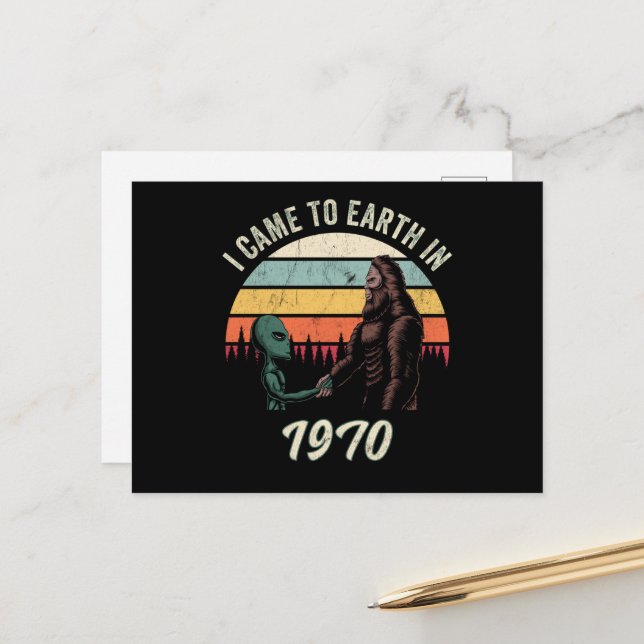 1970 kam ich in Alien & Bigfoot zur Erde Postkarte (Vorderseite/Rückseite Beispiel)