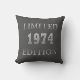 1974 geboren elegantes modernes Geburtstagsgeschen Kissen