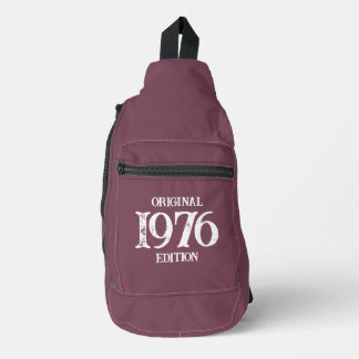 1976 Original Edition auf Maroon Crossbody Bag