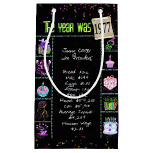 1977 Geburtstag Trivia auf Black Small Geschenktas Kleine Geschenktüte