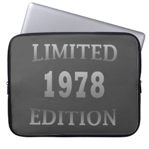 1978 geboren Elegantes modernes Geburtstagsgeschen Laptopschutzhülle