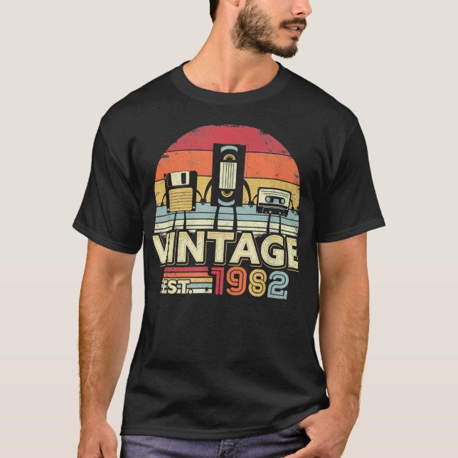 1982 Geburtstag , Musik, Technik-Spaß T-Shirt (Vorderseite)