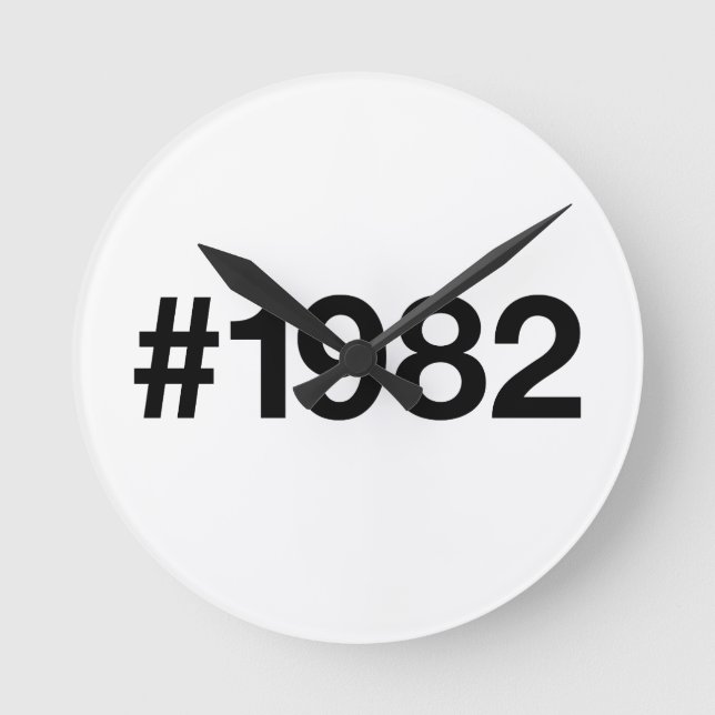 1982 Hashtag 43 Geburtstag Jahrestag Runde Wanduhr (Vorderseite)