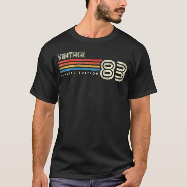 1983 Bruststreifen 40 Geburtstag T-Shirt (Vorderseite)