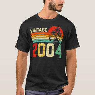 19. Geburtstag Vintag 2004 Retro Boy Girl 19 Jahr T-Shirt