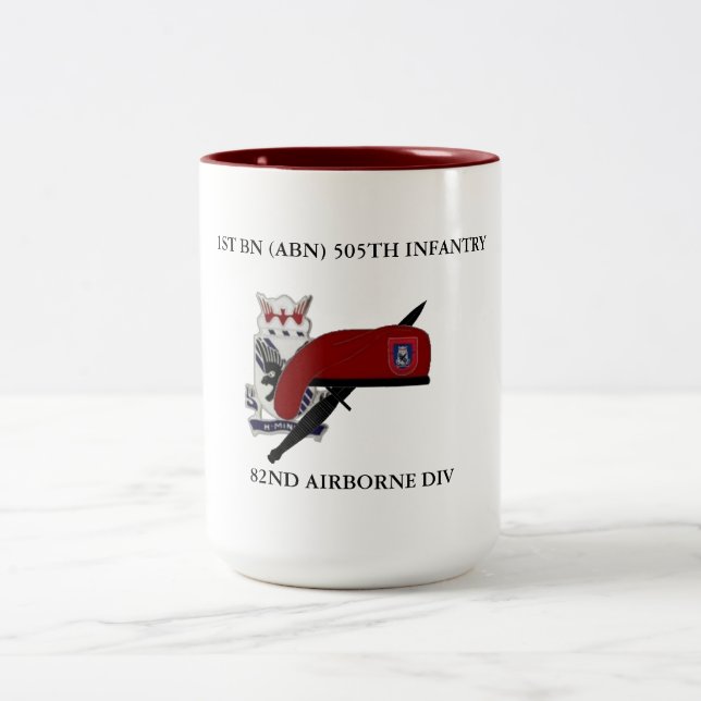 1. 505. INFANTERIE-TASSE DER BN-(ABN) ZWEIFARBIGE TASSE (Mittel)