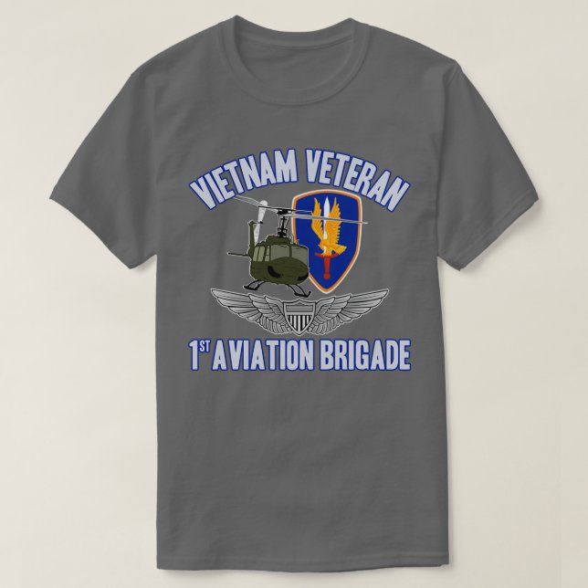 1. Avn Bde UH1 Huey w Pilot Wings  T-Shirt (Design vorne)
