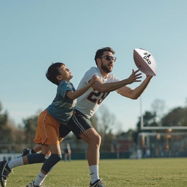 #1 Dad Love Personalized Football (Von Creator hochgeladen)