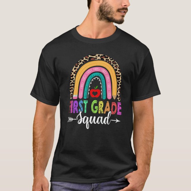1. Erstklassige Squad Regenbogen Leopard Lehrer Rü T-Shirt (Vorderseite)