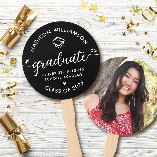 1 Foto Abschluss Black Modern Script Hearts Cap Fächer (Von Creator hochgeladen)