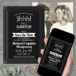 1 Foto Jubiläum Überraschung Party Schwarz-Weiß Save The Date<br><div class="desc">Kannst du ein Geheimnis behalten haben? Laden Sie Ihre Familie und Freunde zu einem eleganten und aufregenden Überraschungs-Jubiläum-Party mit individuellen Foto Schwarz-Weiß-Einladungen Save the Date ein. Bild und alle Formulierungen auf dieser Vorlage sind einfach zu personalisieren, einschließlich der Nachricht, dass "Shhh! Es ist ÜBERRASCHEND." Das Design besticht durch ein Foto...</div>