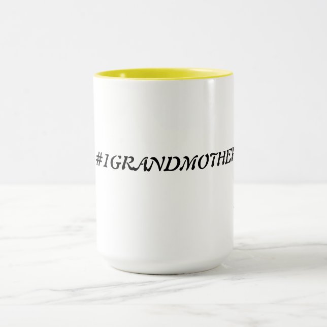 #1 GRANDMOTHER SARR TASSE (Zentrum)