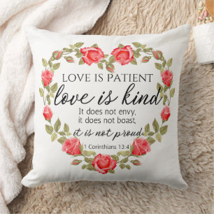 1 Korinther 13:4 Liebe ist Patient Kissen