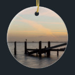 1. Sonnenuntergang 2017 Cocoa Beach Keramik Ornament<br><div class="desc">Eine lange Belichtung, die den ersten Sonnenuntergang von 2017 aus der Verfassung Bicentennial Park in Cocoa Beach Florida aufgenommen. Suchen Sie weitere Drucke oder Produkte? Fühlen Sie sich frei, um meinen Laden zu besuchen: http://www.zazzle.com/timelessmomentsphtgy Dieses Foto wurde von Jennifer White mit Timeless Moments Fotografy aufgenommen. Alle Bilder sind urheberrechtlich geschützt...</div>