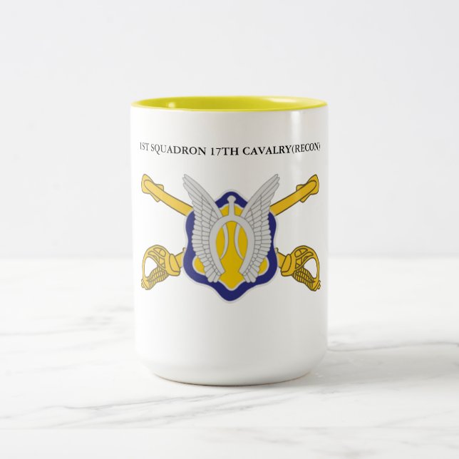 1. SQUADRON 17. CAVALRY(RECON)  ZWEIFARBIGE TASSE (Mittel)