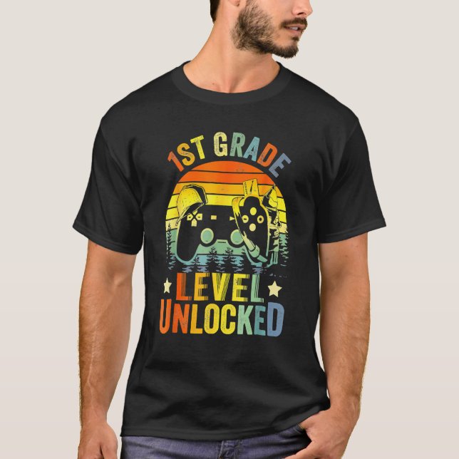 1st Grade Level Unlocked Video Game Back To School T-Shirt (Vorderseite)