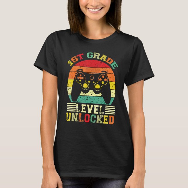 1st Grade Level Unlocked Video Gamer Back to Schoo T-Shirt (Vorderseite)