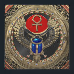 [200] Sacred Gold Egyptian Winged Scarab mit Ankh Quadratische Wanduhr<br><div class="desc">Die Sammlung "Schätze Ägyptens" von Serge Averbukh stellt neue Mediengemälde verschiedener alter ägyptischer Artefakte und Symbole vor. Hier finden Sie Stücke von Sacred Gold Egyptian Winged Scarab mit Ankh . Der heilige ägyptische Scarab war ein beliebtes Amulett im alten Ägypten. Laut alten ägyptischen Mythen rollt die Sonne (Ra) jeden Tag...</div>