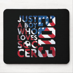2013 Nur ein Junge, der Fußball zum 13. Geburtstag Mousepad