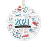 2021 Weihnachtsfeiertag - Jahr des Impfens Ornament<br><div class="desc">Diese niedliche Gedenkstätte und der Sakesake-Ornament verweisen auf Ereignisse aus den Jahren 2020 und 2021. Von Schnappschüssen zu Kindern,  die zurück zur Schule gehen und immer noch Gesichtsmasken tragen. Ein großartiges Gedenkgeschenk für Freunde,  Familie und Mitarbeiter</div>