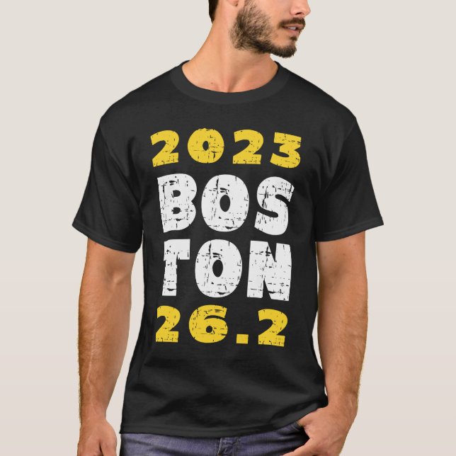 2023 Boston 26 2 Miles Running Training Qualifier  T-Shirt (Vorderseite)