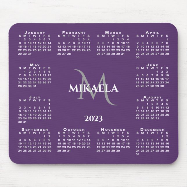 2023 Name des Kalenderdokuments auf Lila Mousepad (Vorne)