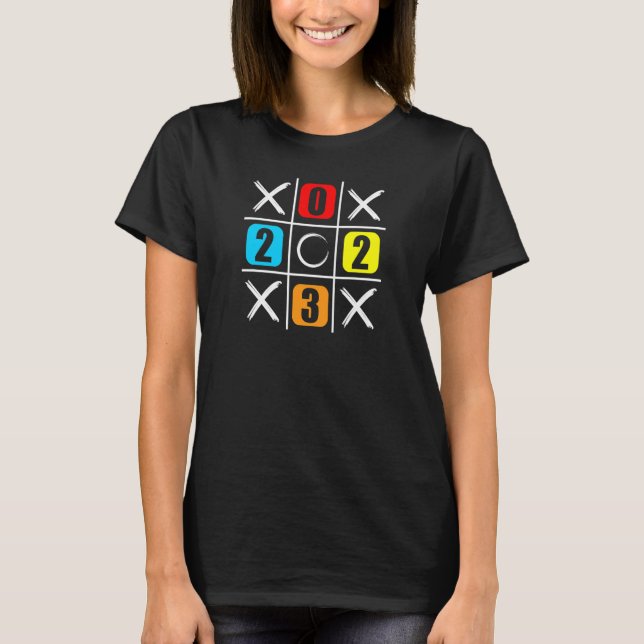 2023 Tic Tac Toe Xs and Os T-Shirt (Vorderseite)